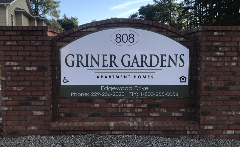 griner-gardens-sign