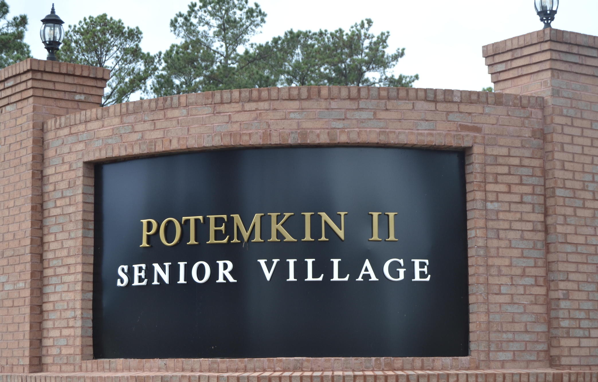 Potemkin-Senior-Sign